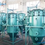 Pressure leaf filter for bleaching process in oil refining