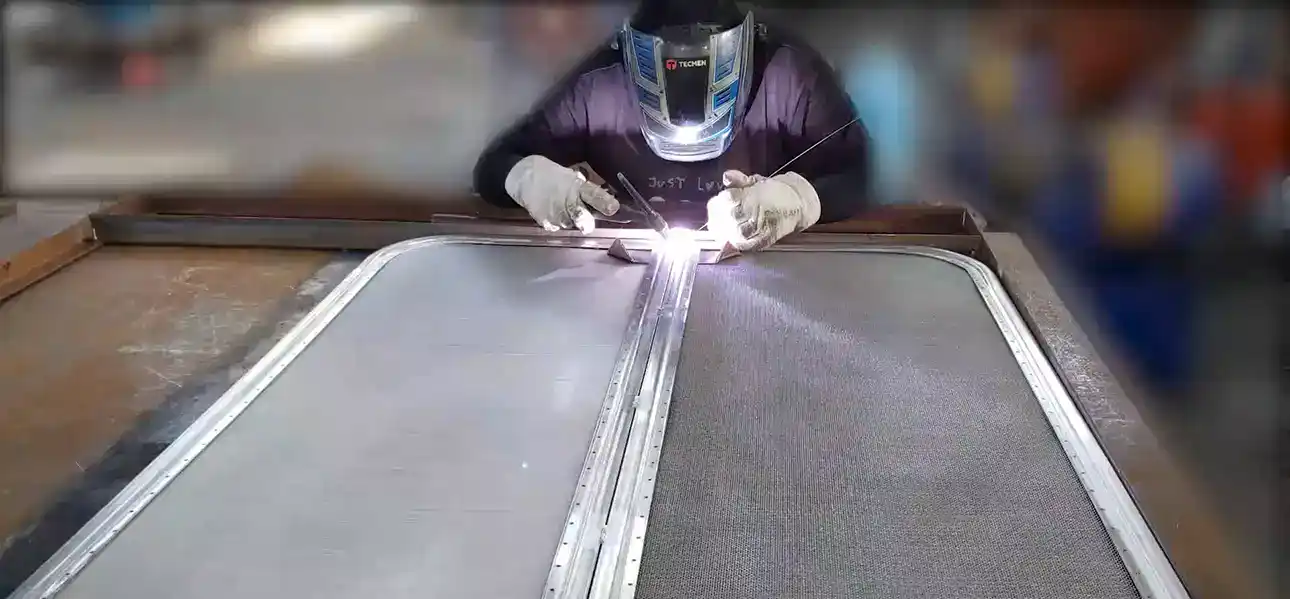 Pressure filter leaf elements