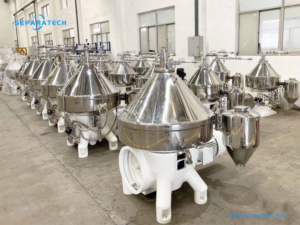 Self-Cleaning Disc Stack Centrifuge