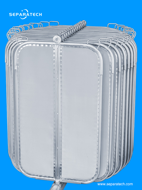 Vertical pressure leaf filter elements